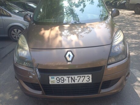 Renault Scenic 2011