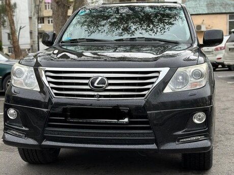 Lexus LX 570 2011