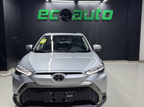 Toyota  2025