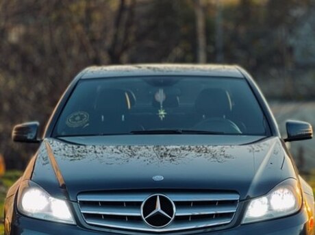 Mercedes C 250 2012