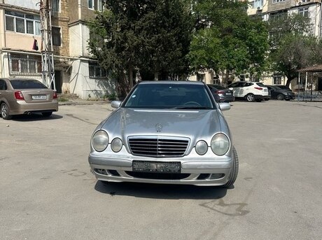 Mercedes E 240 1999