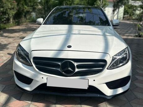 Mercedes C 300 4MATIC 2016