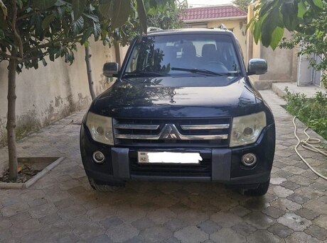 Mitsubishi Pajero 2008