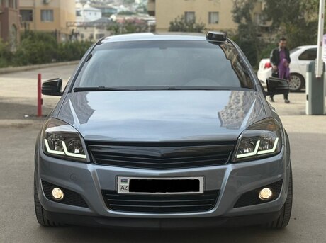 Opel Astra 2009