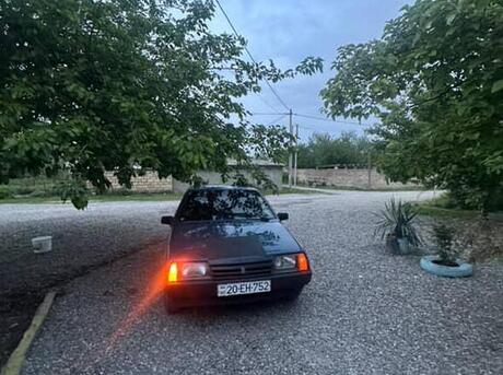 LADA (VAZ) 21099 1993