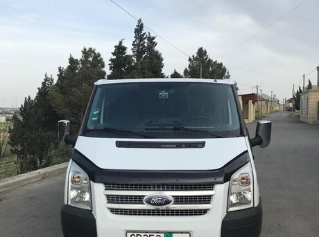 Ford Transit 2012