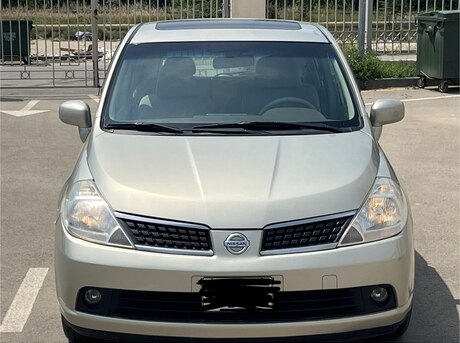 Nissan Tiida 2008