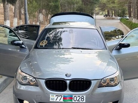BMW 525 2004