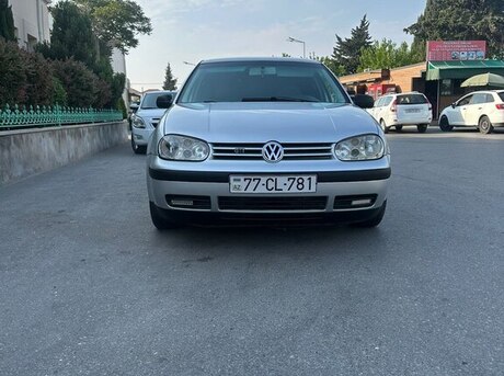 Volkswagen Golf 2000