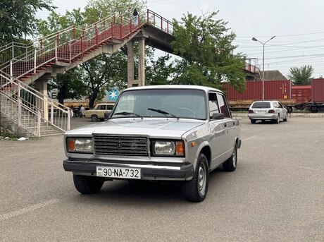 LADA (VAZ) 2107 2011