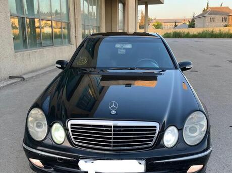 Mercedes E 220 d 2003