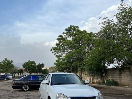 LADA (VAZ) Priora 2013