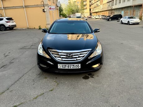 Hyundai Sonata 2012