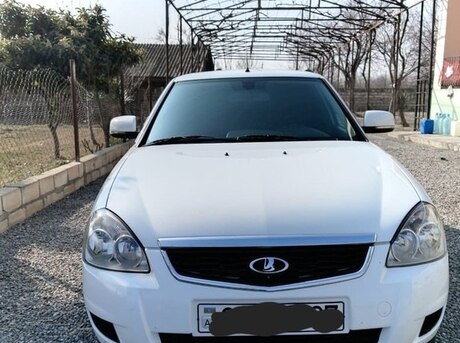 LADA (VAZ) Priora 2015