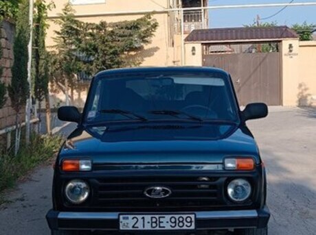 LADA (VAZ) Niva 2013