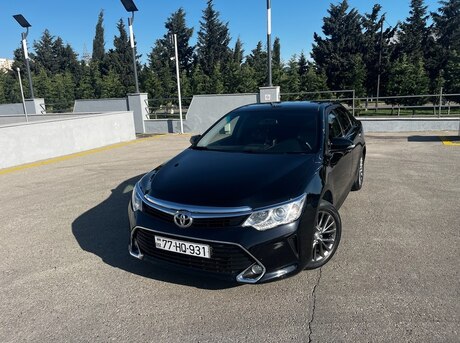 Toyota Camry 2016