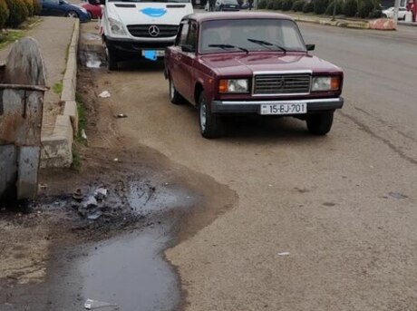 LADA (VAZ) 2107 2002