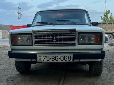 LADA (VAZ) 2107 2011