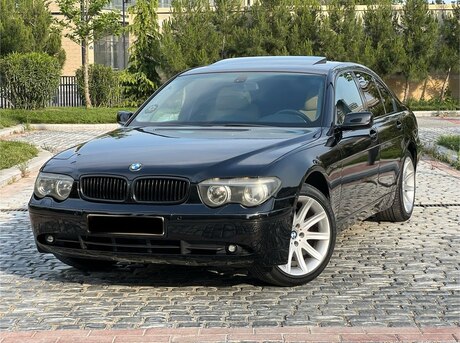 BMW 745 2002