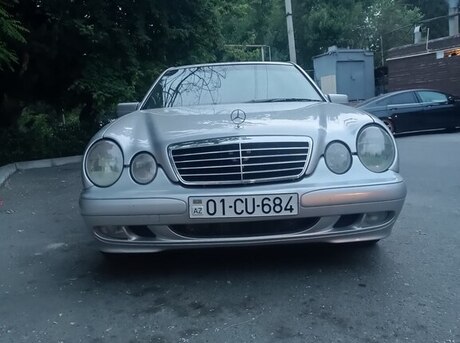 Mercedes E 240 1999