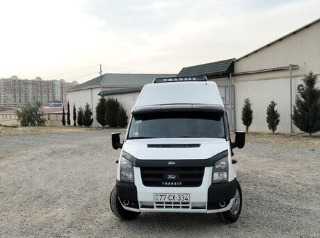 Ford Transit 2010