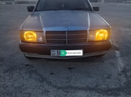 Mercedes 190 1990
