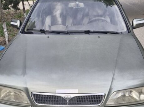 Infiniti  1999