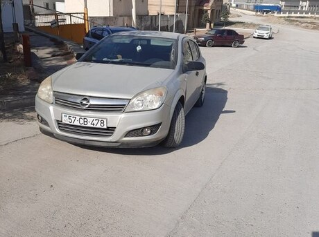 Opel Astra 2007