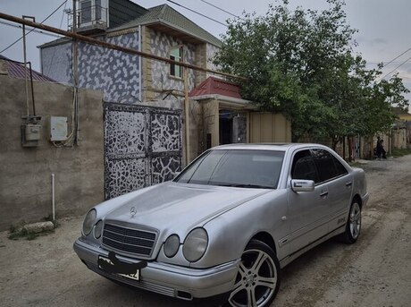 Mercedes E 230 1996