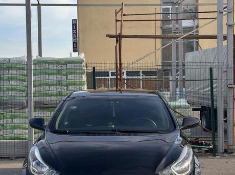 Hyundai Elantra 2015