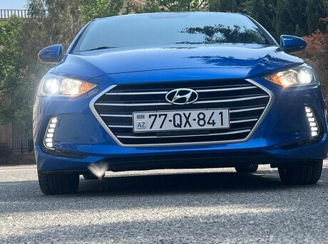 Hyundai Elantra 2017