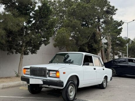 LADA (VAZ) 2107 2010
