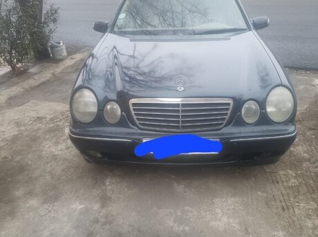 Mercedes E 270 2000