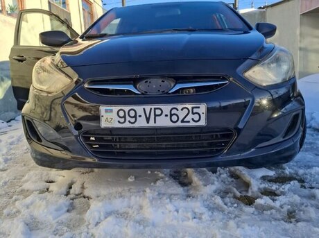Hyundai Accent 2013