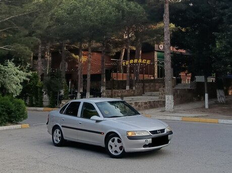 Opel Vectra 1998