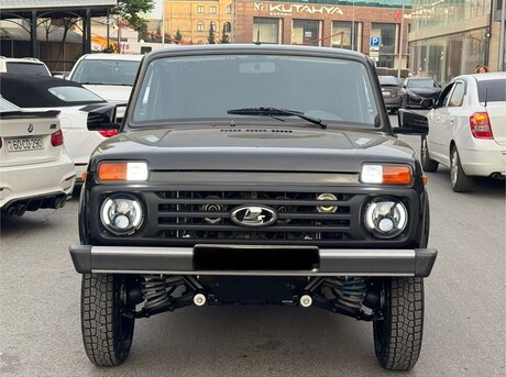 LADA (VAZ) Niva 2025