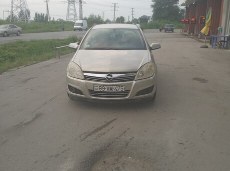 Opel Astra 2007