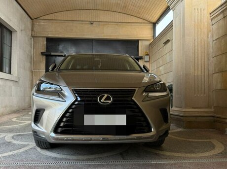 Lexus NX 200 2021