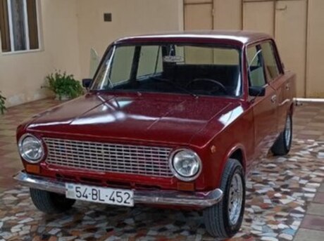 LADA (VAZ) 21011 1986
