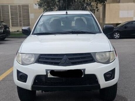 Mitsubishi L200 2014