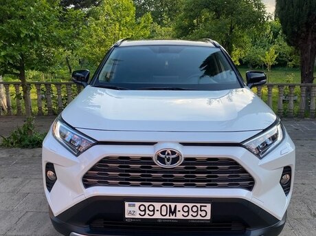 Toyota RAV4 2021