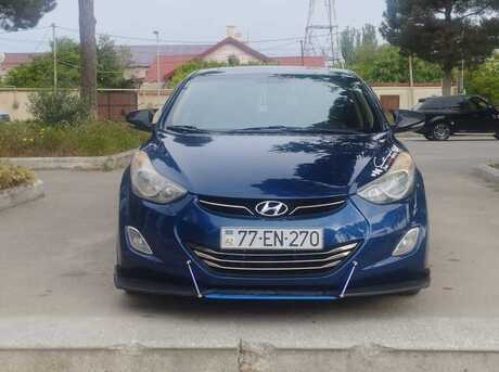 Hyundai Elantra 2012