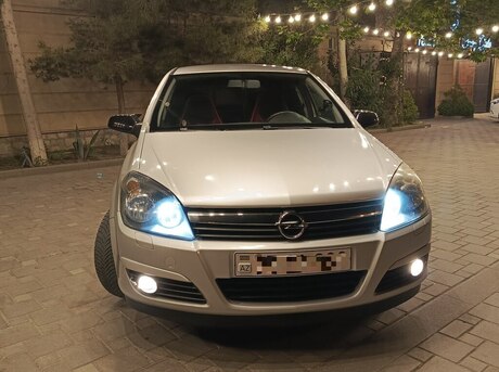 Opel Astra 2006