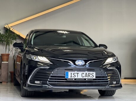Toyota Camry 2023