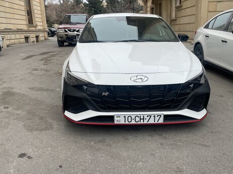 Hyundai  2021