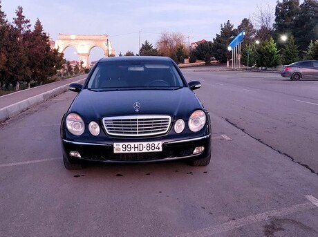 Mercedes E 270 2003