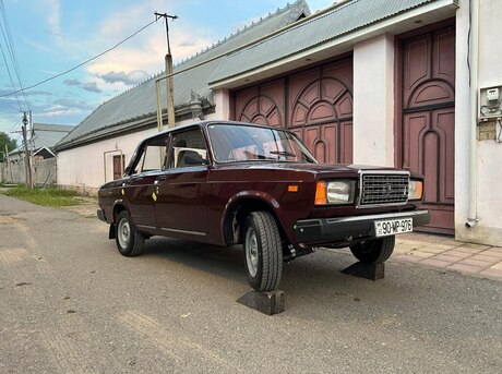 LADA (VAZ) 2107 2011