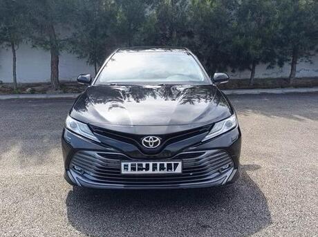 Toyota Camry 2018