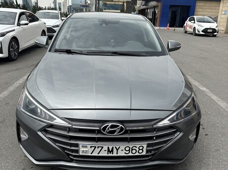 Hyundai Elantra 2019