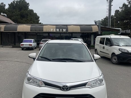 Toyota Corolla Fielder 2016